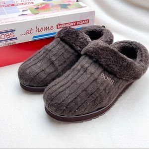 Skechers Bobs Women’s Chocolate Mules Slippers 7.5